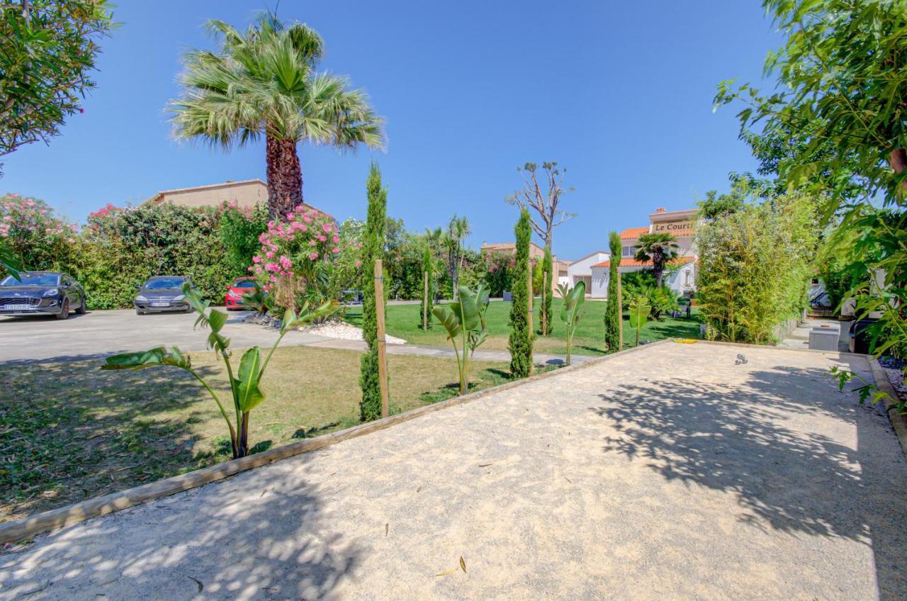 Hotel Domaine Le Courti - Adult Only Le Barcarès Exterior foto